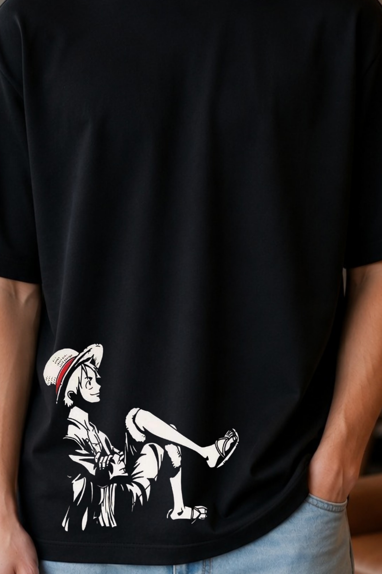 🏴‍☠️ Monkey D. Luffy Oversized T-Shirt – One Piece Edition thumbnail 3