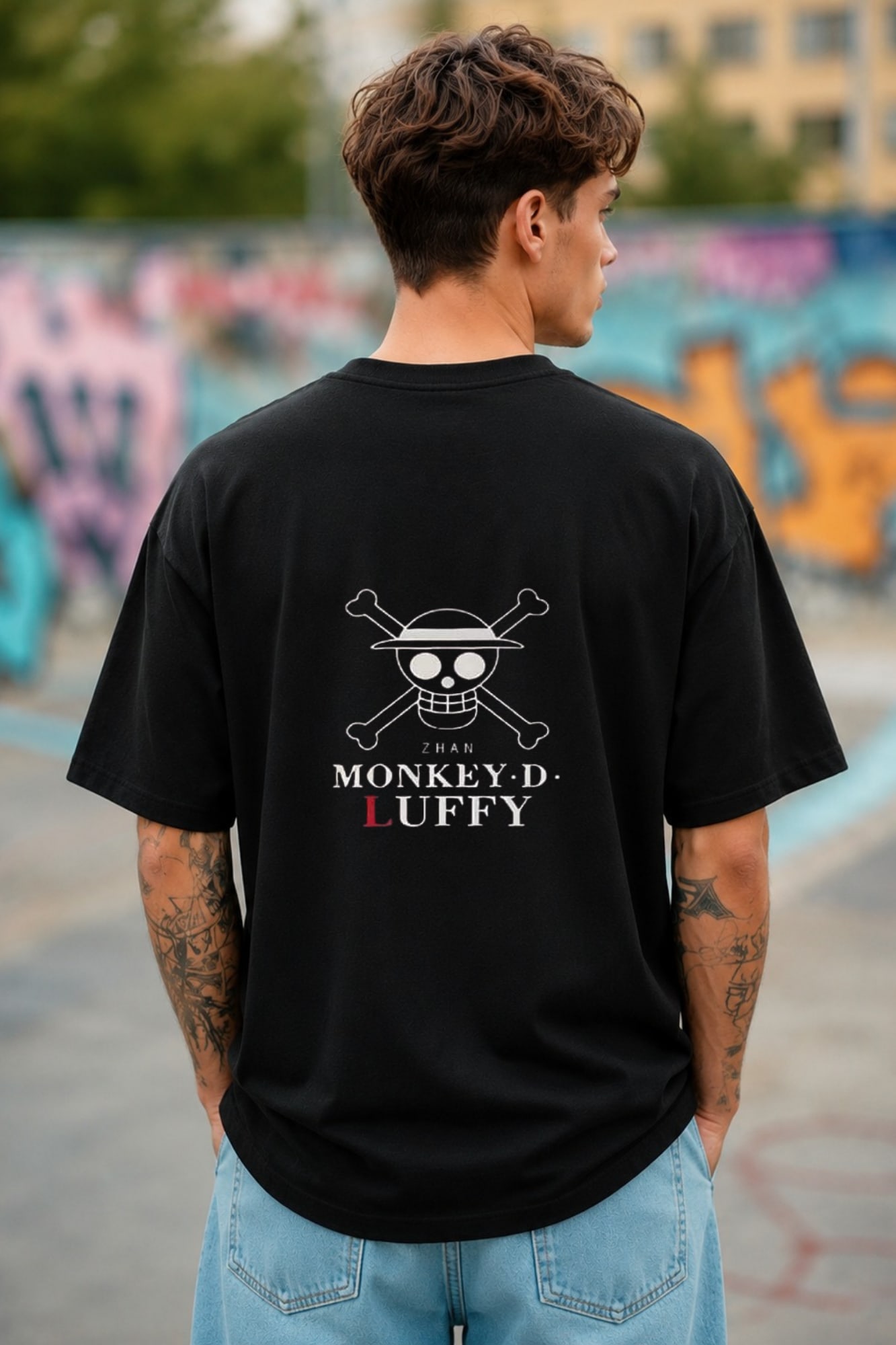 🏴‍☠️ Monkey D. Luffy Oversized T-Shirt – One Piece Edition thumbnail 4